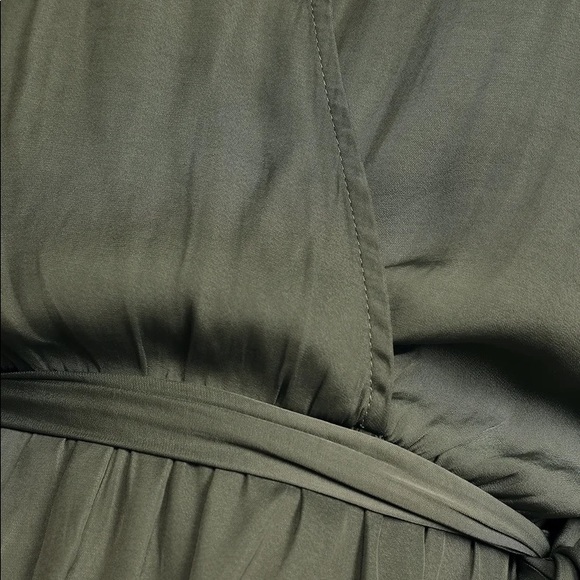 Lulu’s Ain't It Grand Olive Green Romper - Picture 6 of 10